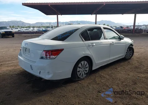 2009 Honda Accord 2.4 Lx z USA, uszkodzony, nr VIN JHMCP26389C002398
